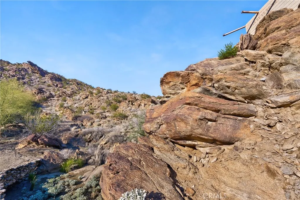 Additional image 9 of 1 Ridge Road, Palm Springs, CA 92264