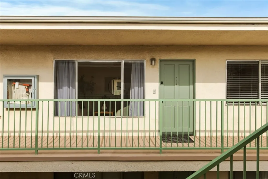 Additional image 50 of 334 Gladys Avenue Unit 305, Long Beach, CA 90814