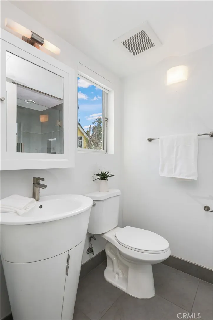 Additional image 93 of 2618 Cove Street, Corona Del Mar, CA 92625