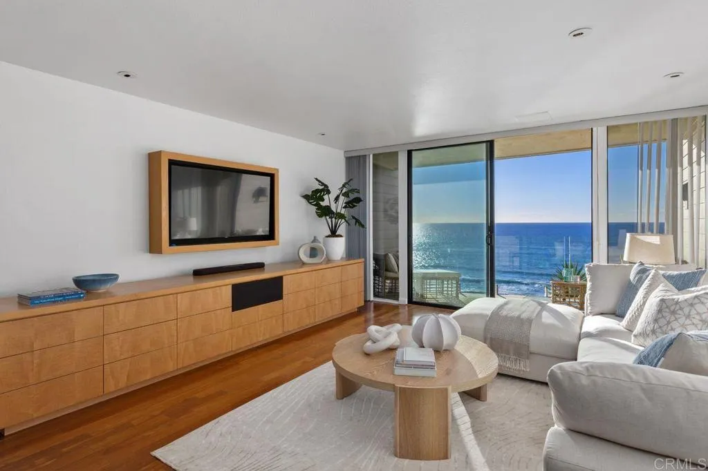 Additional image 47 of 369 W I Street, Encinitas, CA 92024