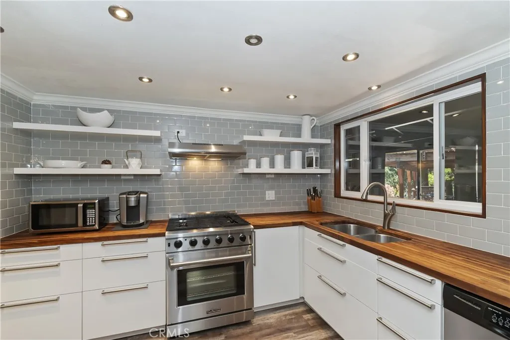 Additional image 18 of 24150 Zell Court, Crestline, CA 92325