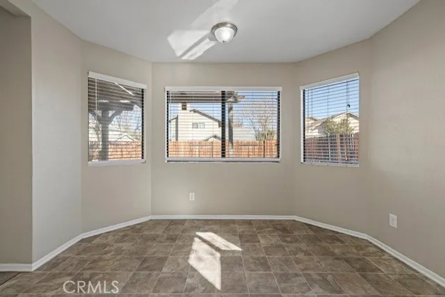 Additional image 35 of 523 E Kettering St, Lancaster, CA 93535