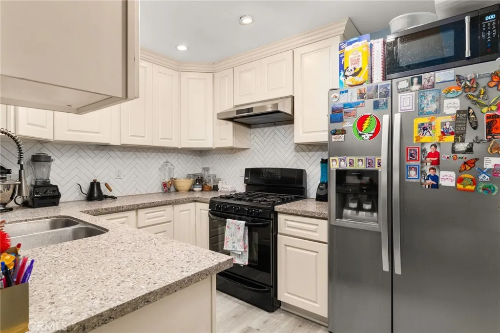 Additional image 8 of 2625 W Cameron Court, Anaheim, CA 92801