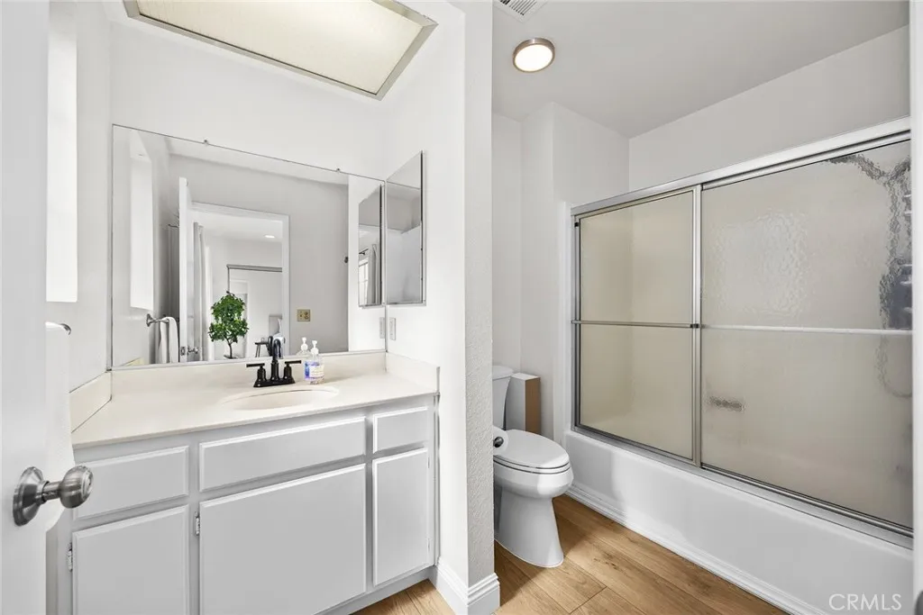 Additional image 51 of 154 N Meridith Avenue Unit 8, Pasadena, CA 91106