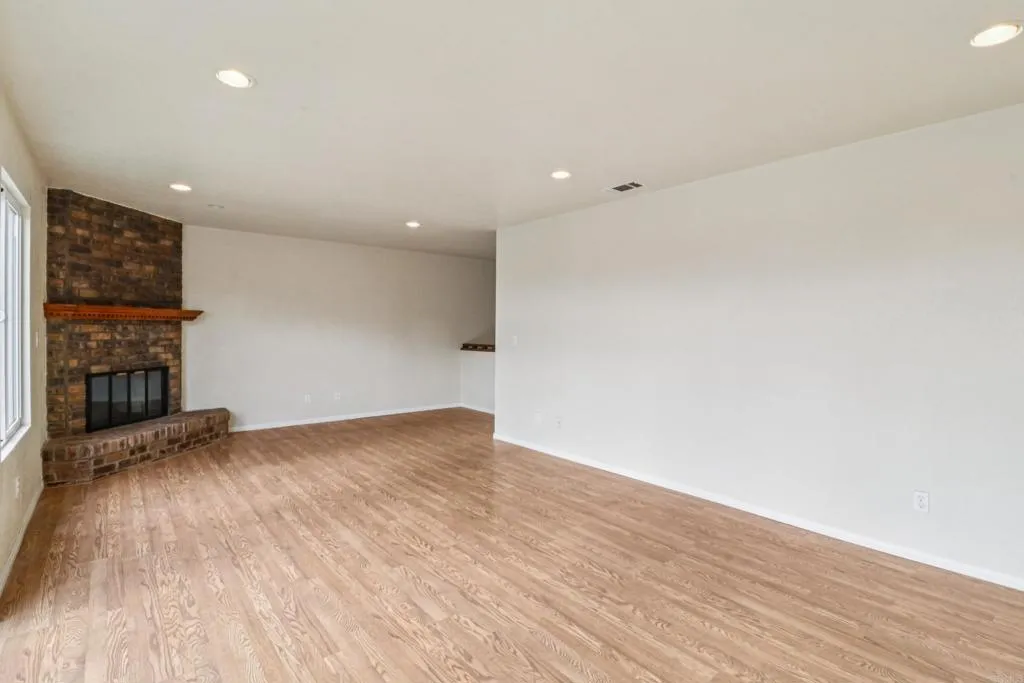 Additional image 92 of 1906 S Broadway, Oceanside, CA 92054