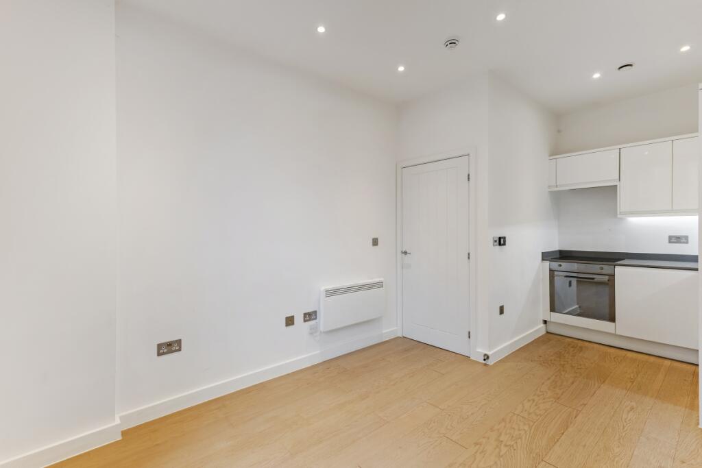 Additional image 5 of Grosvenor Road St. Albans AL1