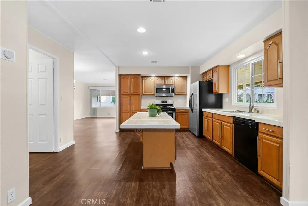 Additional image 5 of 24001 Muirlands Blvd Unit 47, Lake Forest, CA 92630