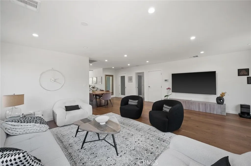 Additional image 40 of 17642 Calvert Street, Encino, CA 91316