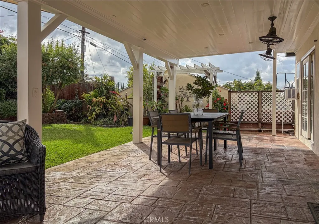 Additional image 104 of 842 Cornell Dr, Burbank, CA 91504