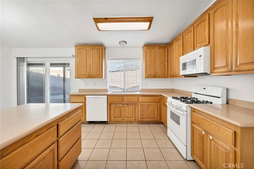 Additional image 61 of 1230 Shellie Lane, Hemet, CA 92543