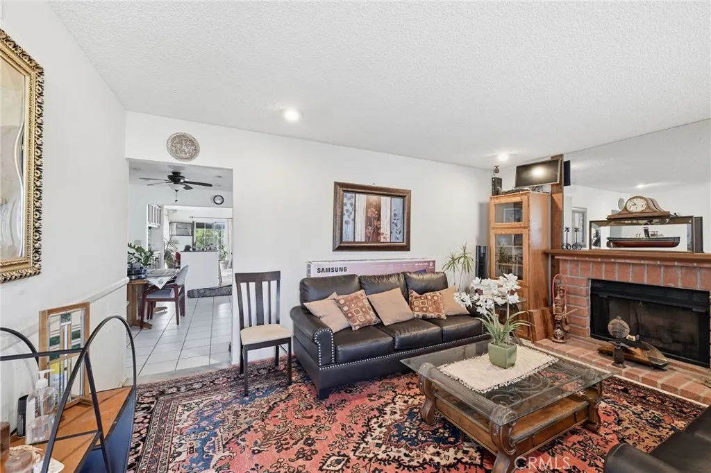 Additional image 41 of 7857 Embry Pt, San Diego, CA 92126