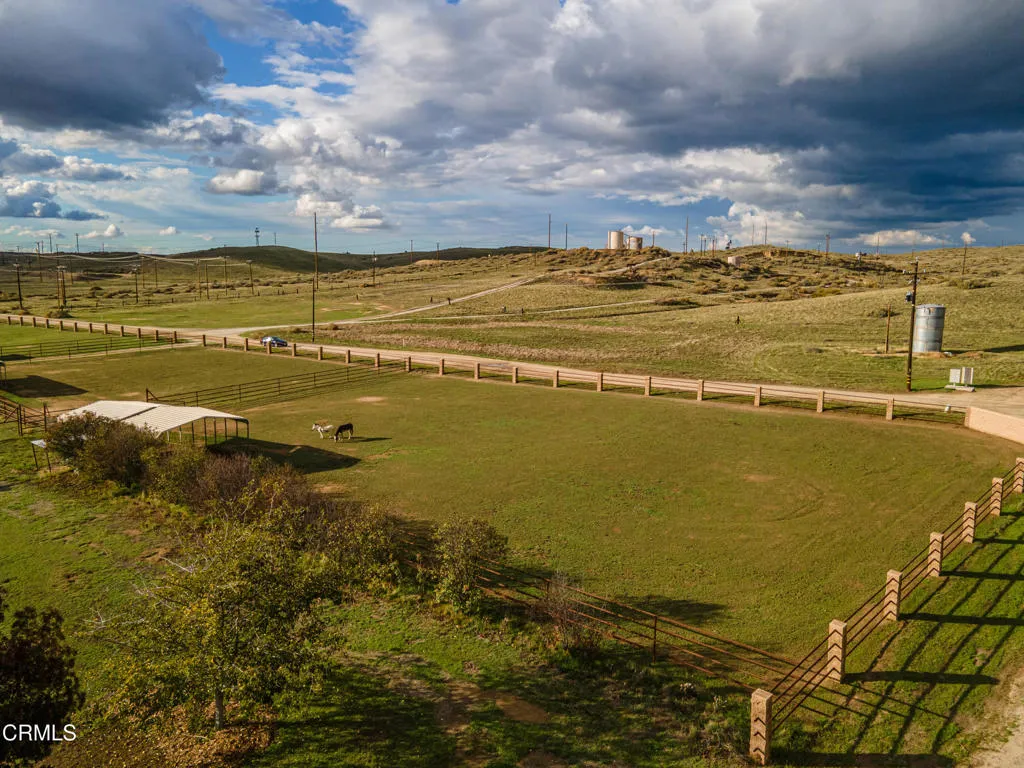 Additional image 61 of 102 Anna Lane, Bakersfield, CA 93308