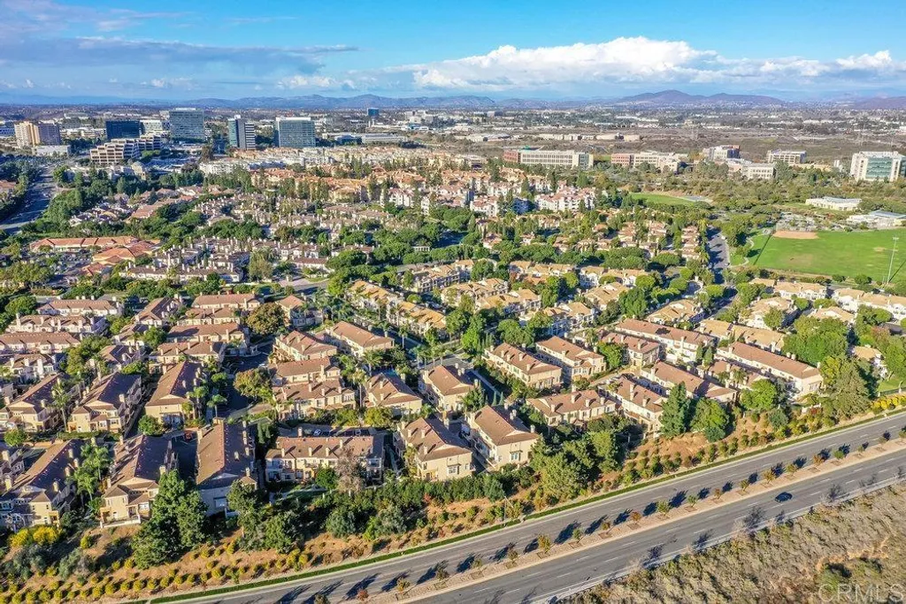 Additional image 41 of 7125 Calabria Court Unit D, San Diego, CA 92122