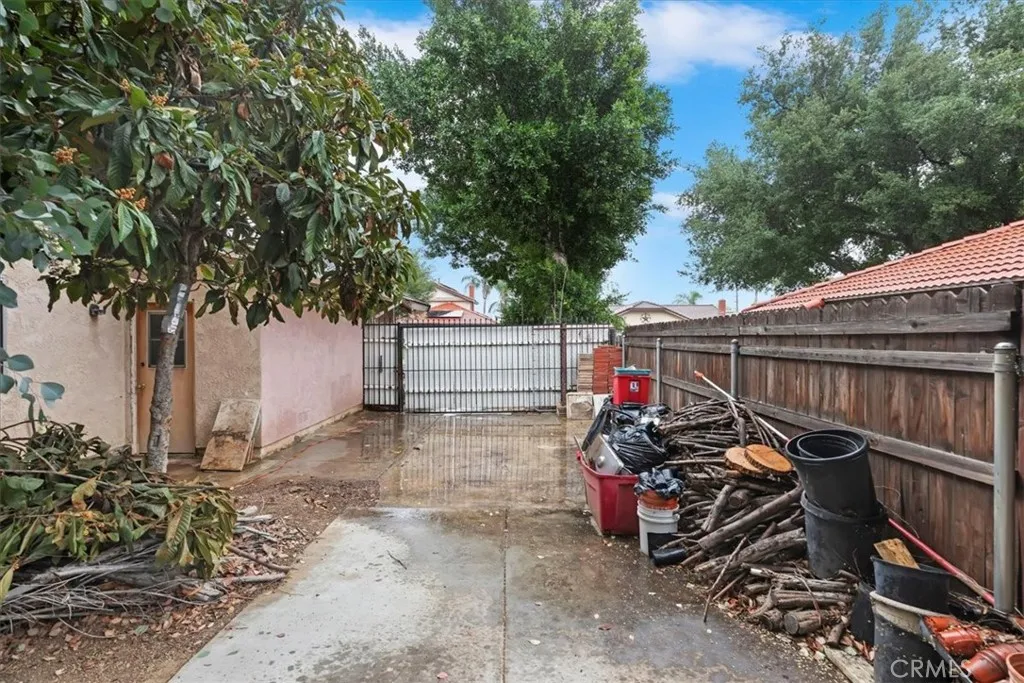 Additional image 30 of 156 S Loretta St, Rialto, CA 92376