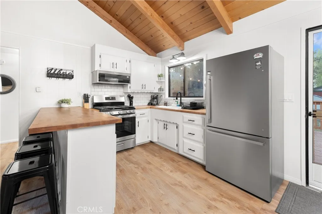 Additional image 14 of 42540 Cedar Avenue, Big Bear Lake, CA 92315