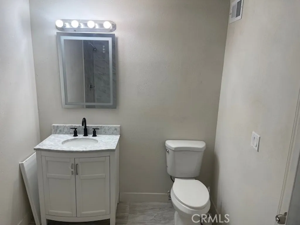 Additional image 16 of 17364 Indian Canyon Drive, North Palm Springs, CA 92258