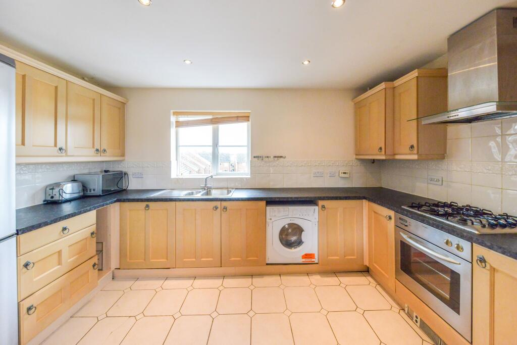 Additional image 2 of Walker Grove, Hatfield, AL10