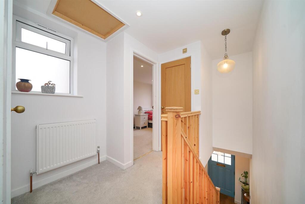 Additional image 17 of Butterfield Road, Wheathampstead