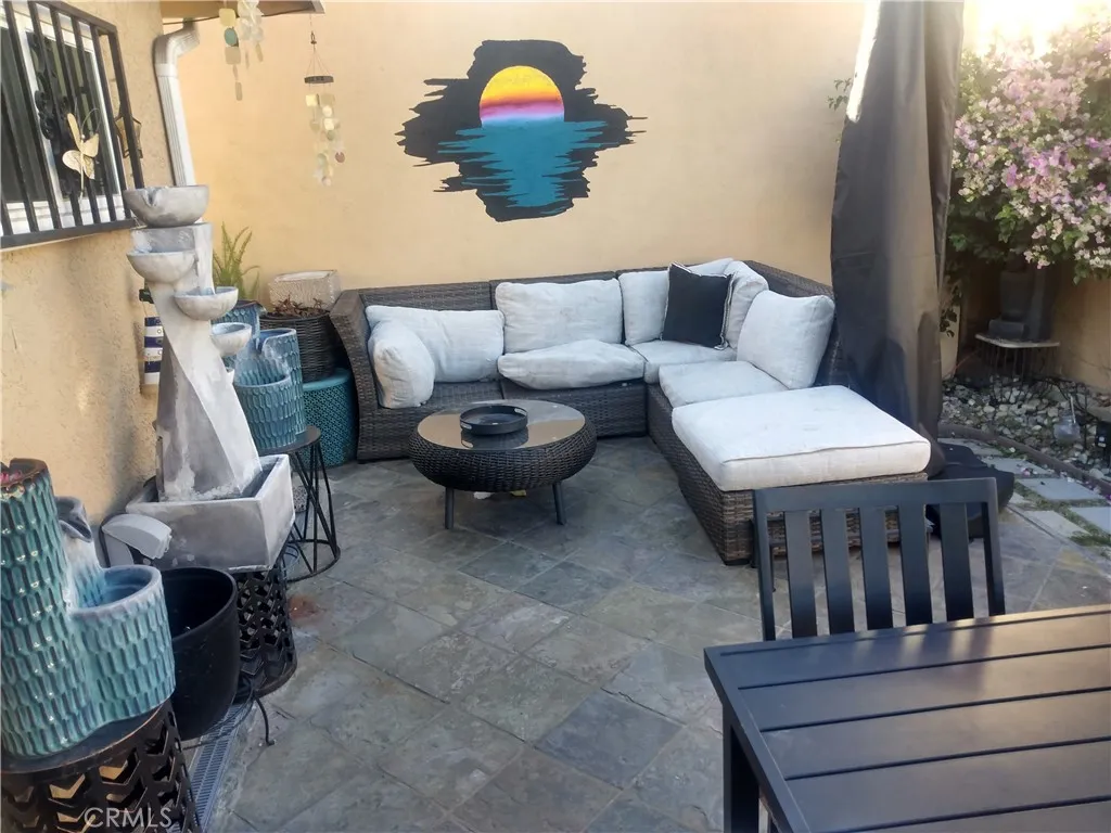 Additional image 36 of 2035 W 71st St, Los Angeles, CA 90047