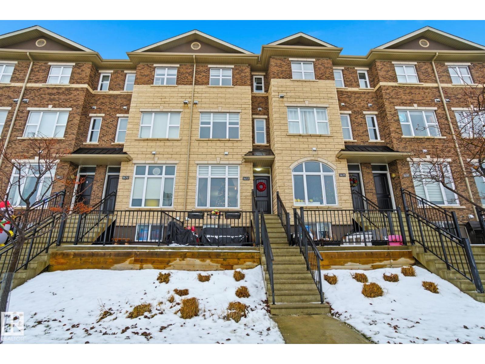 1633 CUNNINGHAM WY SW|Edmonton, Alberta T6W0V8