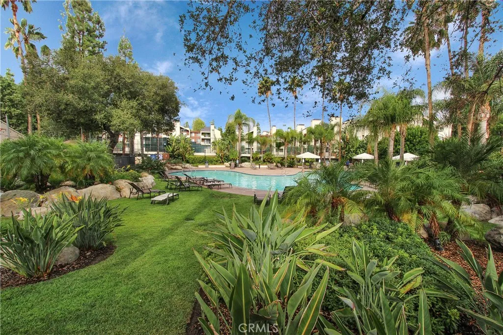 Additional image 16 of 5545 Canoga Avenue Unit 320, Woodland Hills, CA 91367