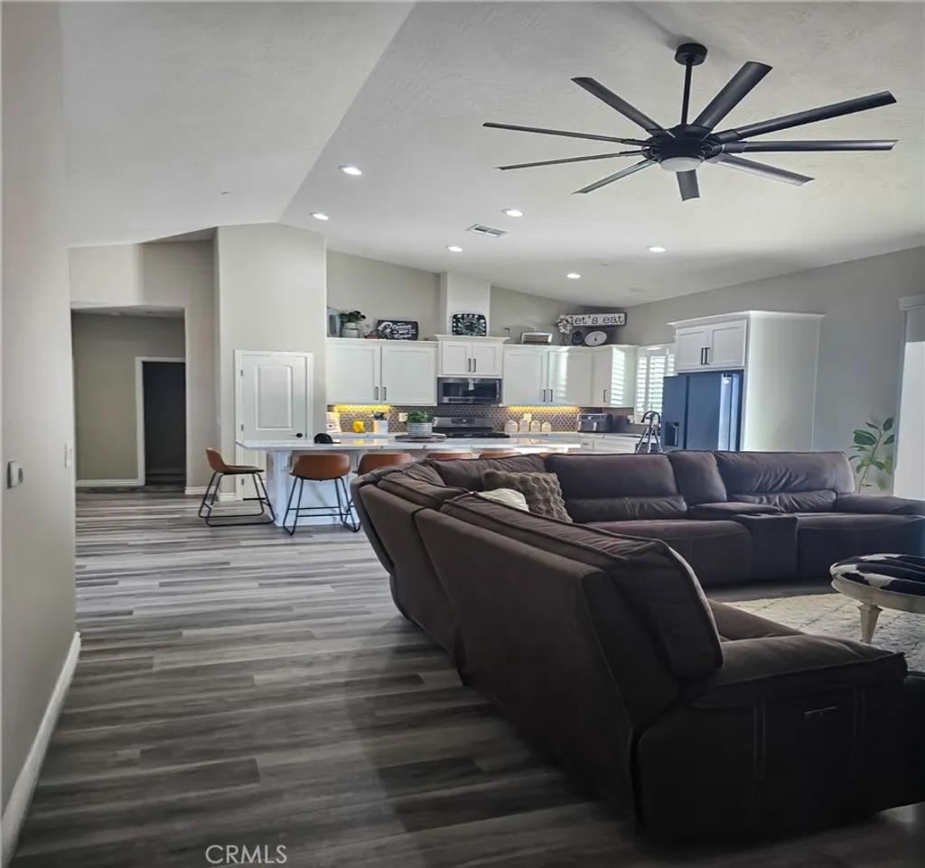 Additional image 17 of 22227 Skyline Dr, Apple Valley, CA 92308