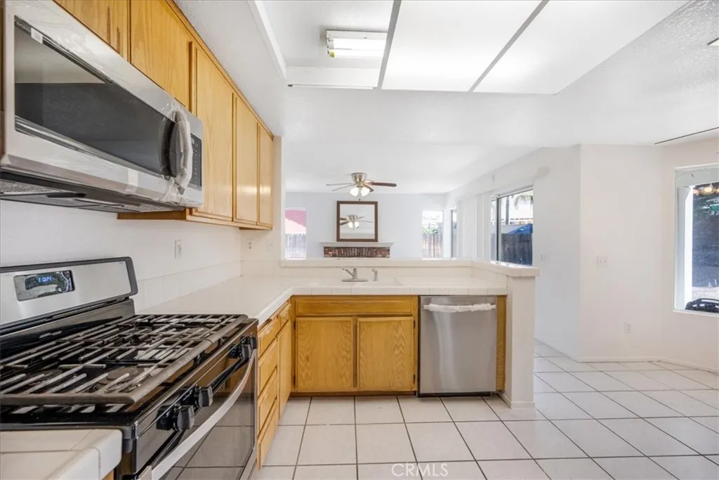 Additional image 39 of 881 Sussex Street N, San Jacinto, CA 92583