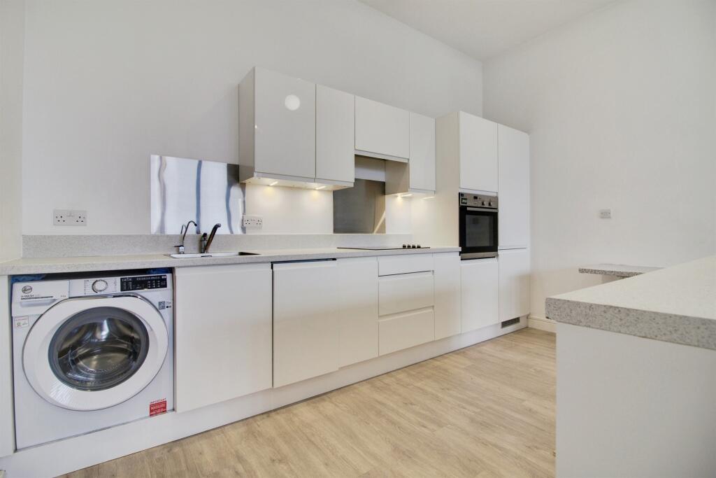 Additional image 3 of Mundells, Welwyn Garden City