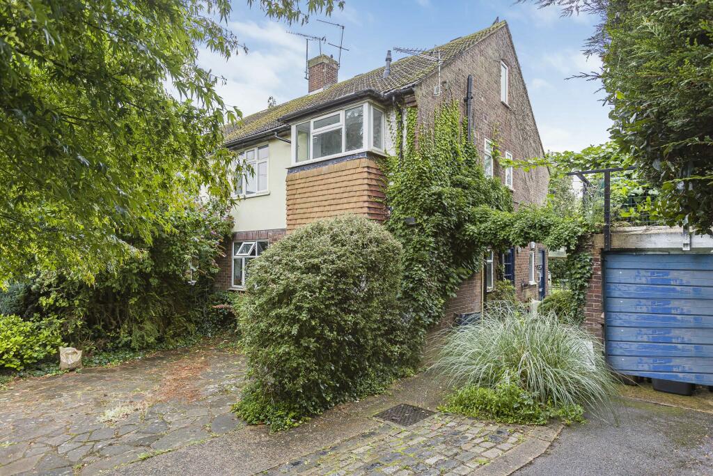 Additional image 11 of Riverside Close, St. Albans, Hertfordshire