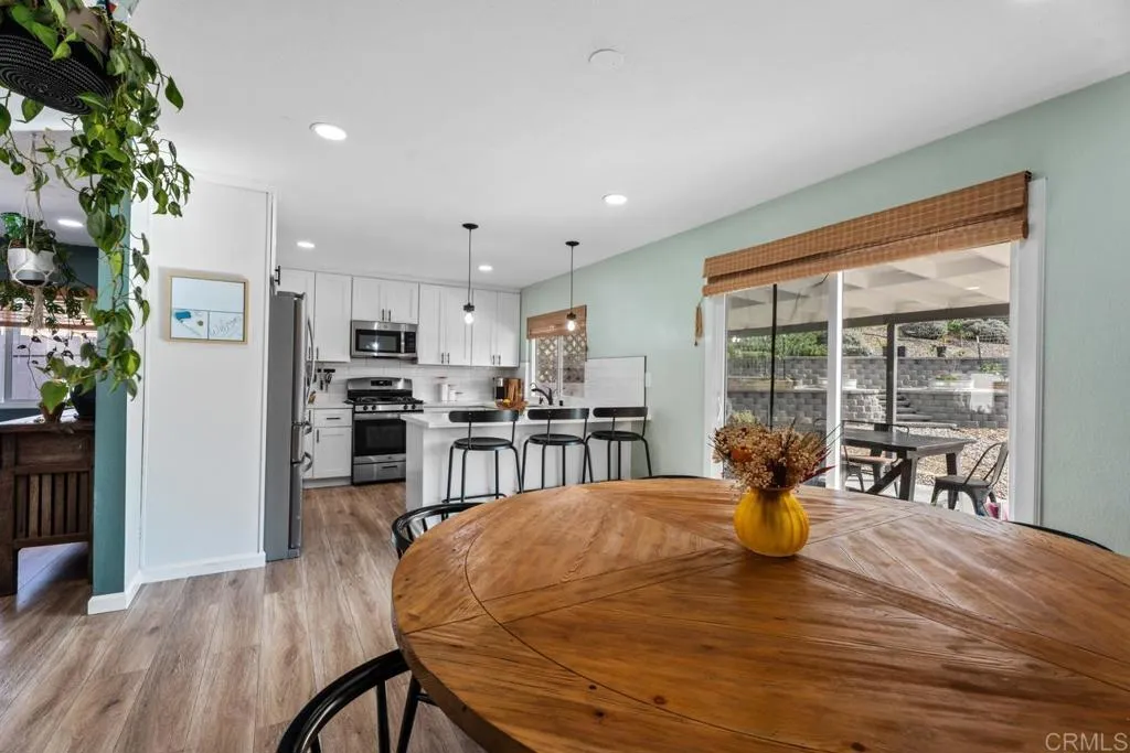 Additional image 6 of 215 Henrietta Ct, San Diego, CA 92114