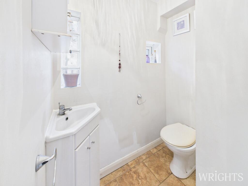 Additional image 16 of Broad Acres, Hatfield, AL10