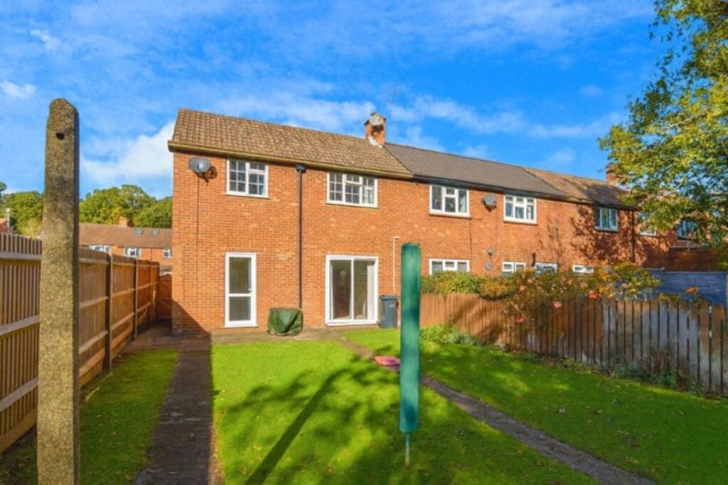 Additional image 15 of How Wood, Park Street, St. Albans