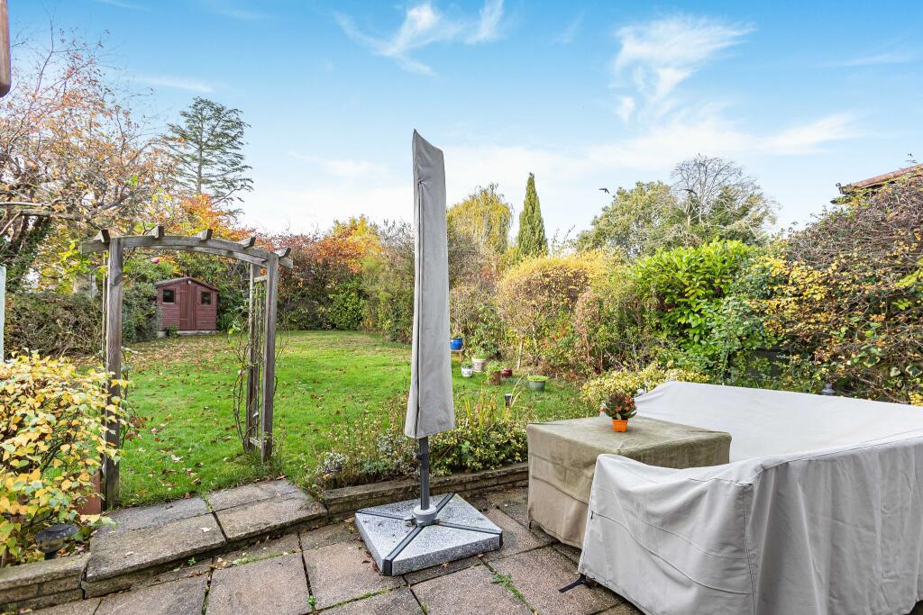 Additional image 24 of Bluebridge Avenue, Brookmans Park, AL9