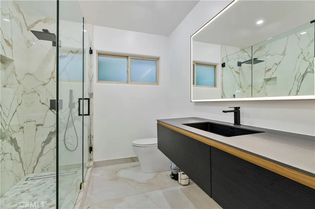 Additional image 109 of 4651 Ellenita Ave., Tarzana, CA 91356