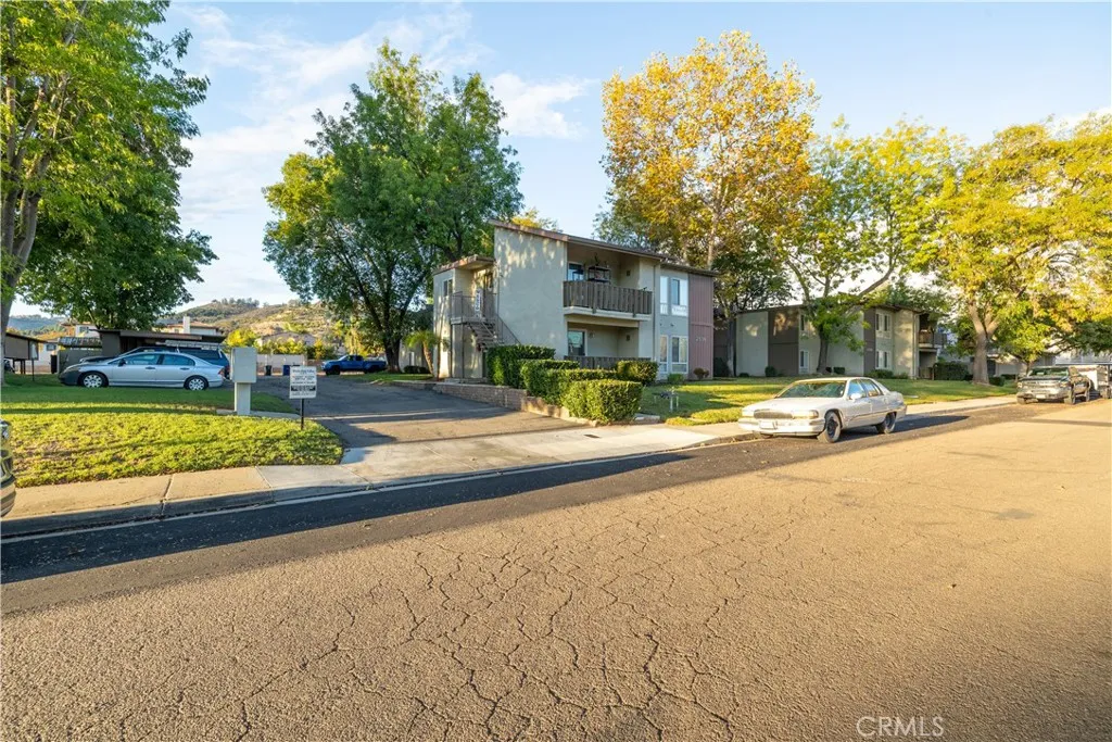 Additional image 7 of 2536 White Oak Pl Unit 2, Escondido, CA 92027