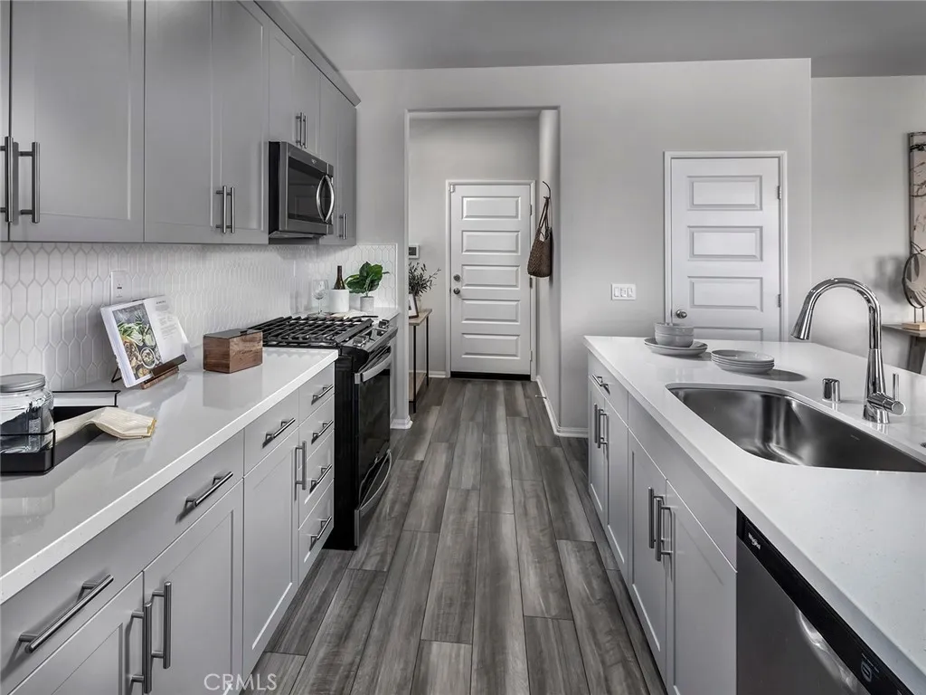 Additional image 18 of 2037 Tangelo Lane, Redlands, CA 92374