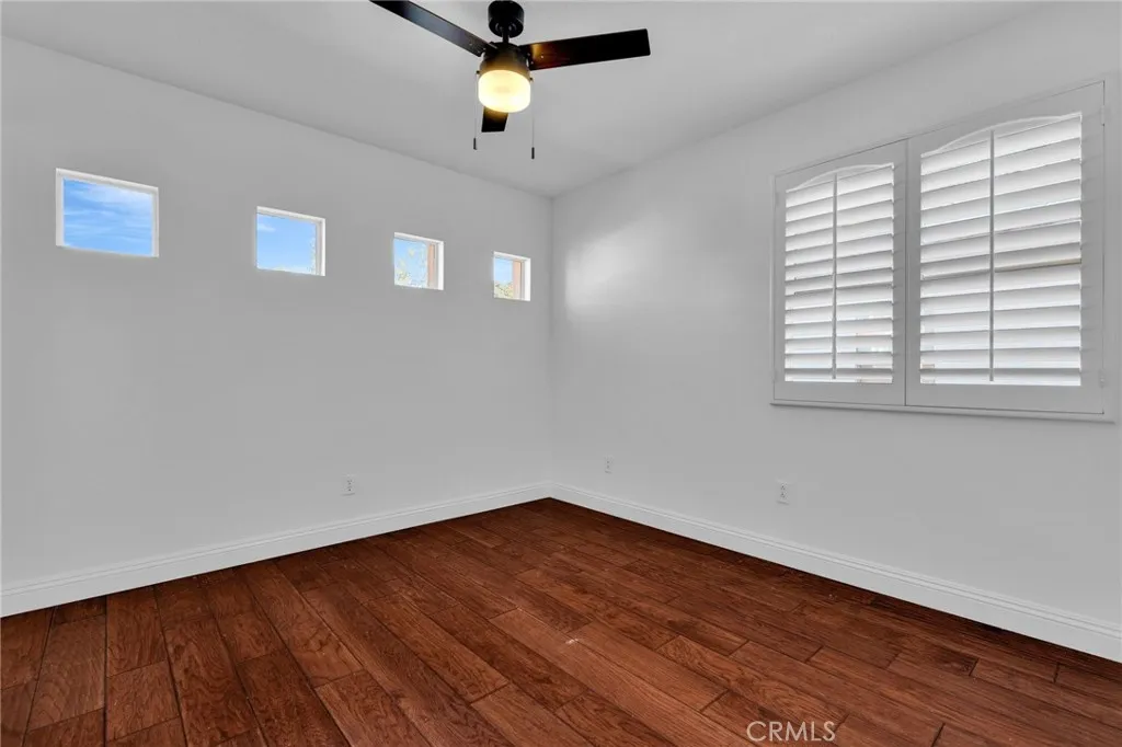 Additional image 41 of 32 Salinas, Lake Forest, CA 92610