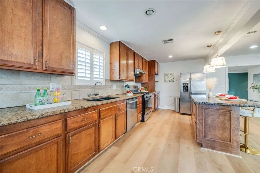 Additional image 43 of 11321 212th St, Lakewood, CA 90715