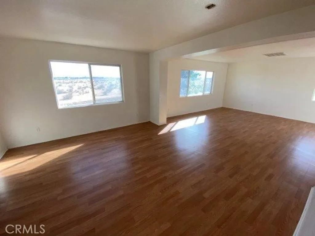 Additional image 3 of 13525 Silversand St, Victorville, CA 92394