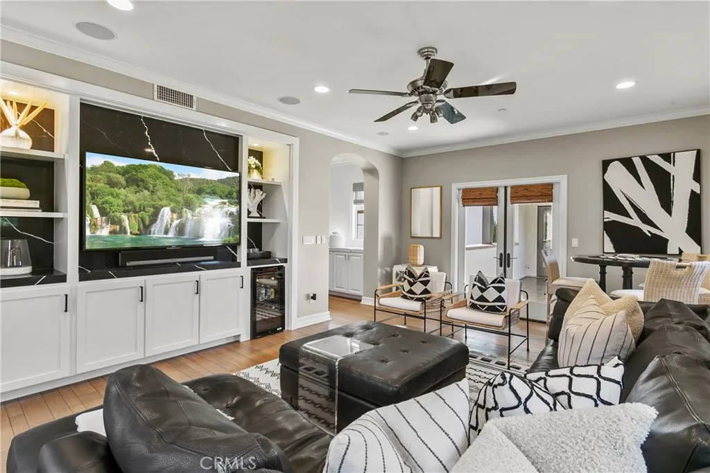 Additional image 101 of 10885 Silverado Ter, Tustin, CA 92782