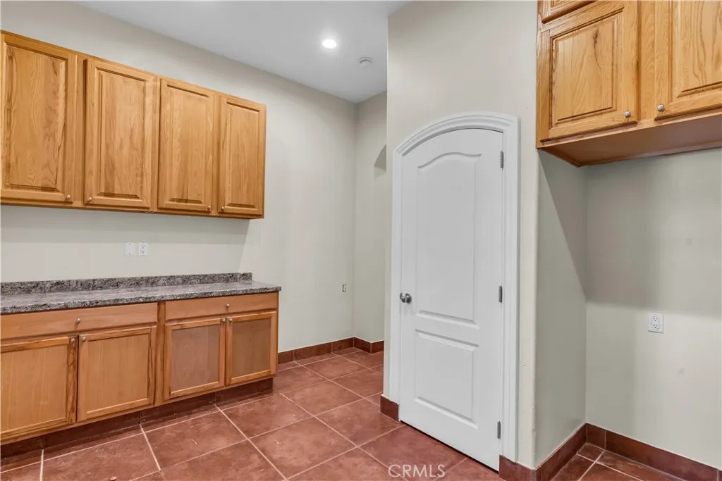 Additional image 45 of 10234 Clover Drive, Oak Hills, CA 92344