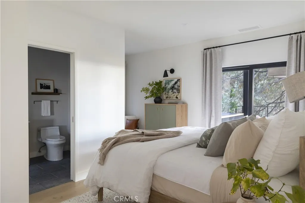 Additional image 75 of 654 S Cumberland Dr, Lake Arrowhead, CA 92352