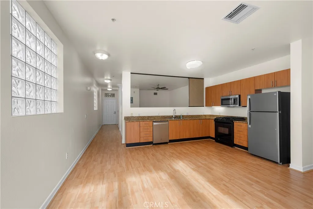 Additional image 7 of 1465 C Street Unit 3511, San Diego, CA 92101