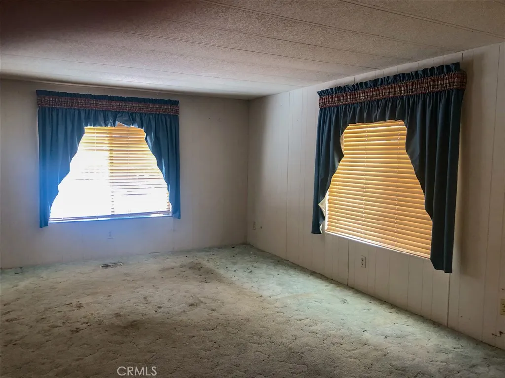 Additional image 38 of 400 E Roberts Ln Unit 99, Bakersfield, CA 93308