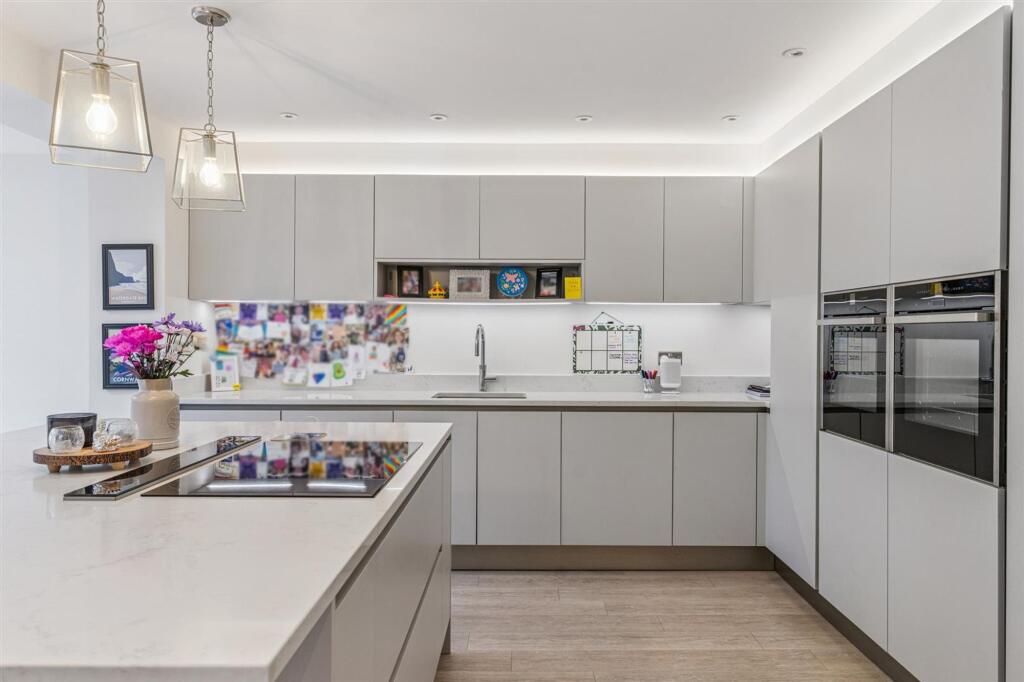 Additional image 6 of St. Albans Road, Sandridge, AL4