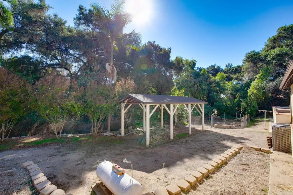 Additional image 119 of 2573 Los Alisos S, Fallbrook, CA 92028