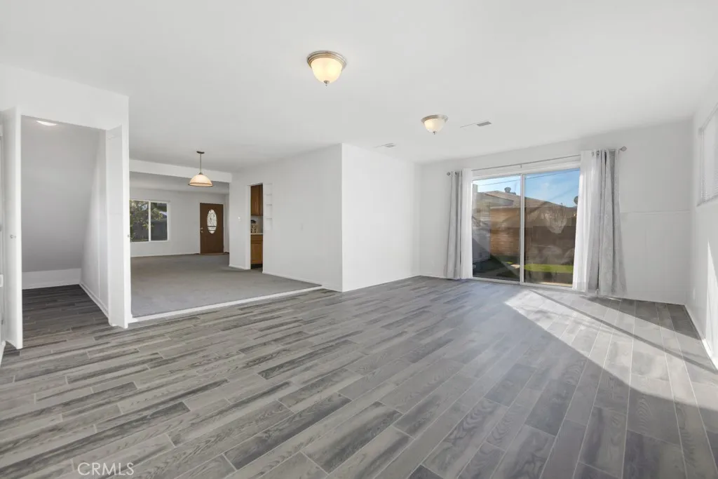 Additional image 17 of 44321 4th Street E, Lancaster, CA 93535