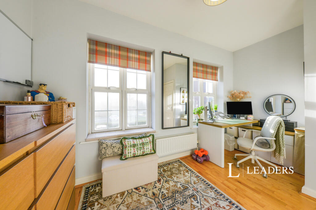 Additional image 8 of Beningfield Drive, London Colney, AL2