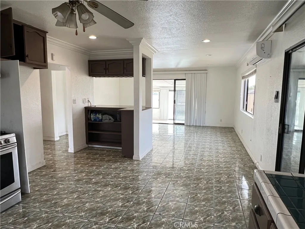 Additional image 5 of 10946 Michael Hunt Dr, South El Monte, CA 91733