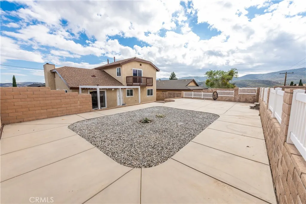 Additional image 37 of 42655 Cabin Dr, Lake Hughes, CA 93532